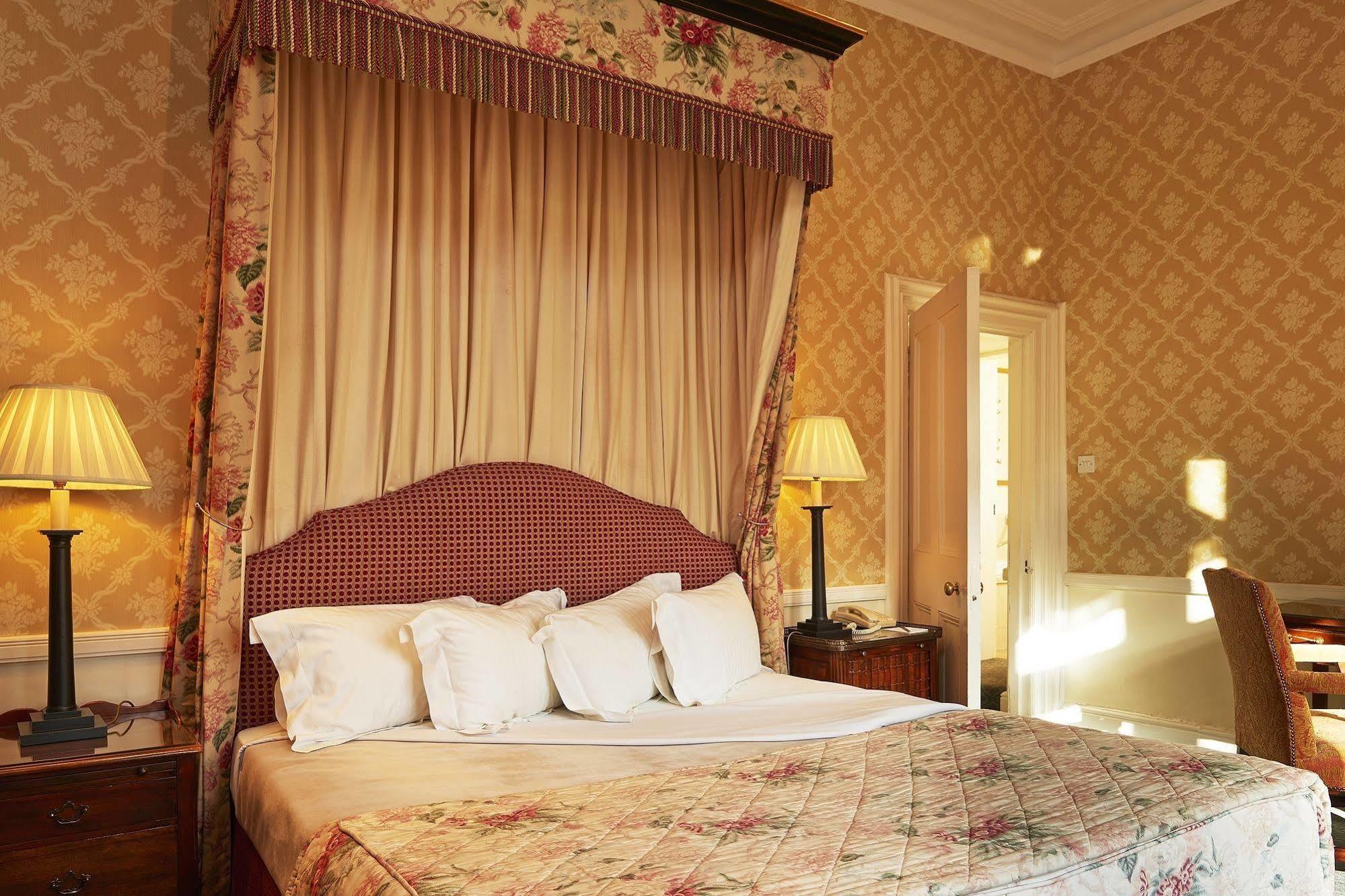 Ballymascanlon Hotel And Golf Resort 던독 외부 사진